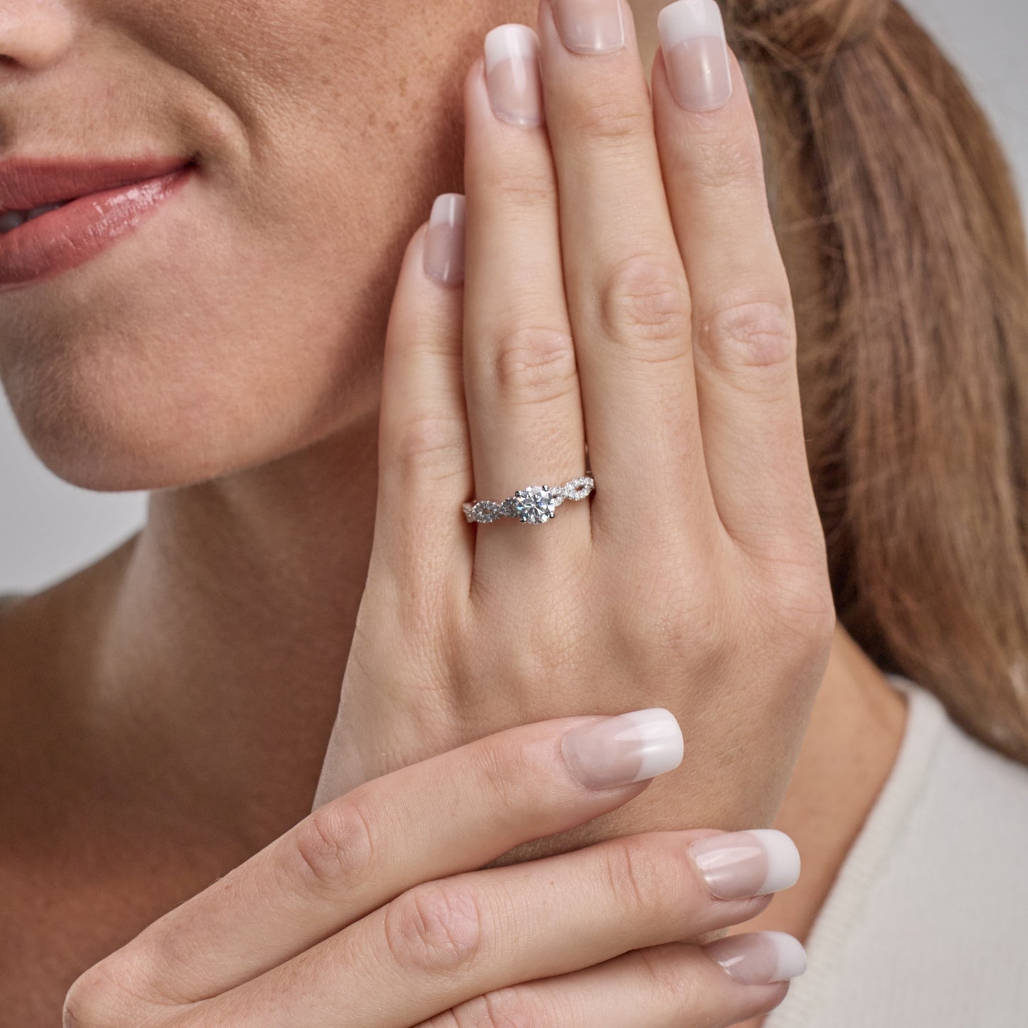 1 Ct round Lab Grown Diamond Engagement Ring in 10K White Gold (J, SI-I1)
